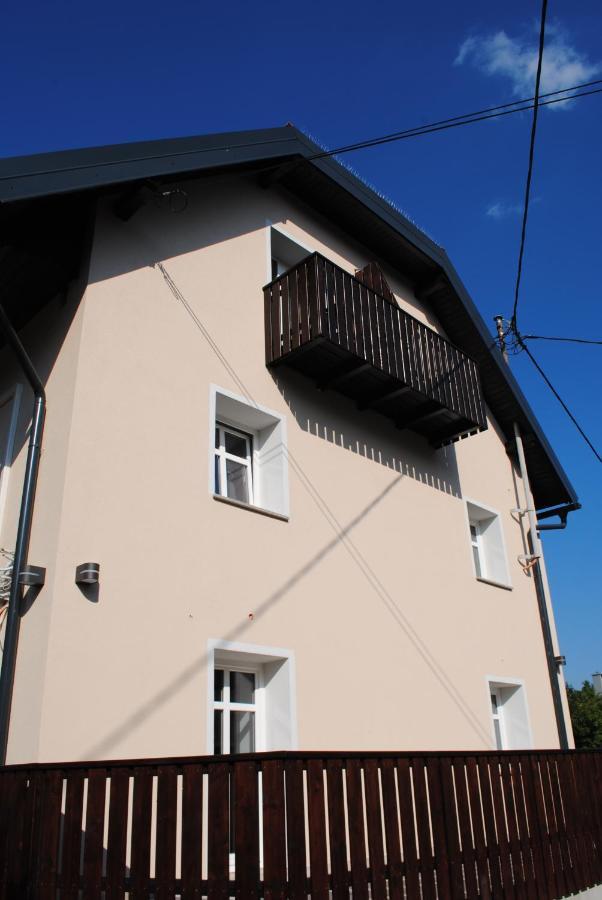 Corner House Apartments Near Lake Bled Radovljica Exterior foto